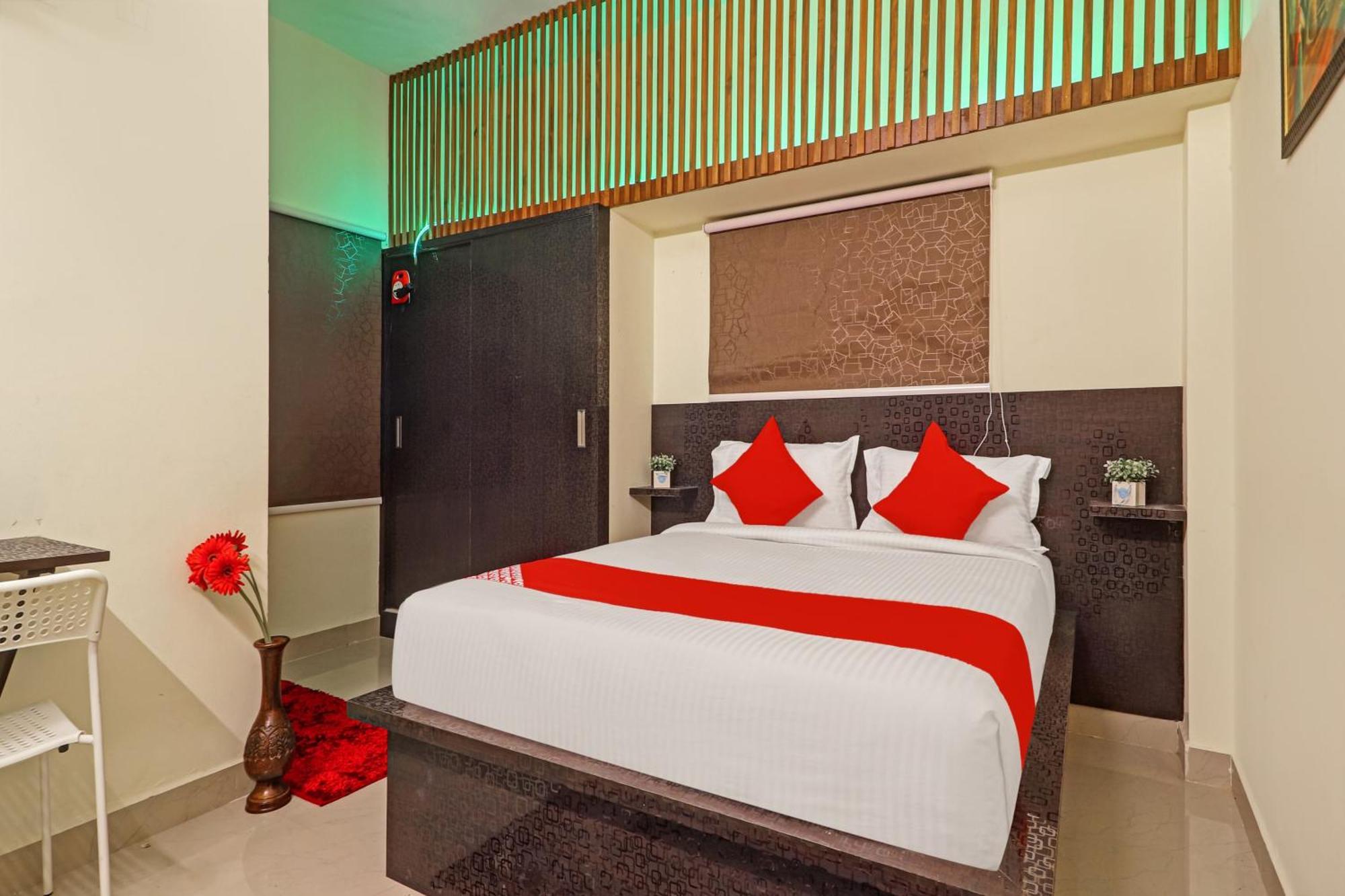 Super Hotel O Dsr Inn Near Nexus Hyderabad Eksteriør billede