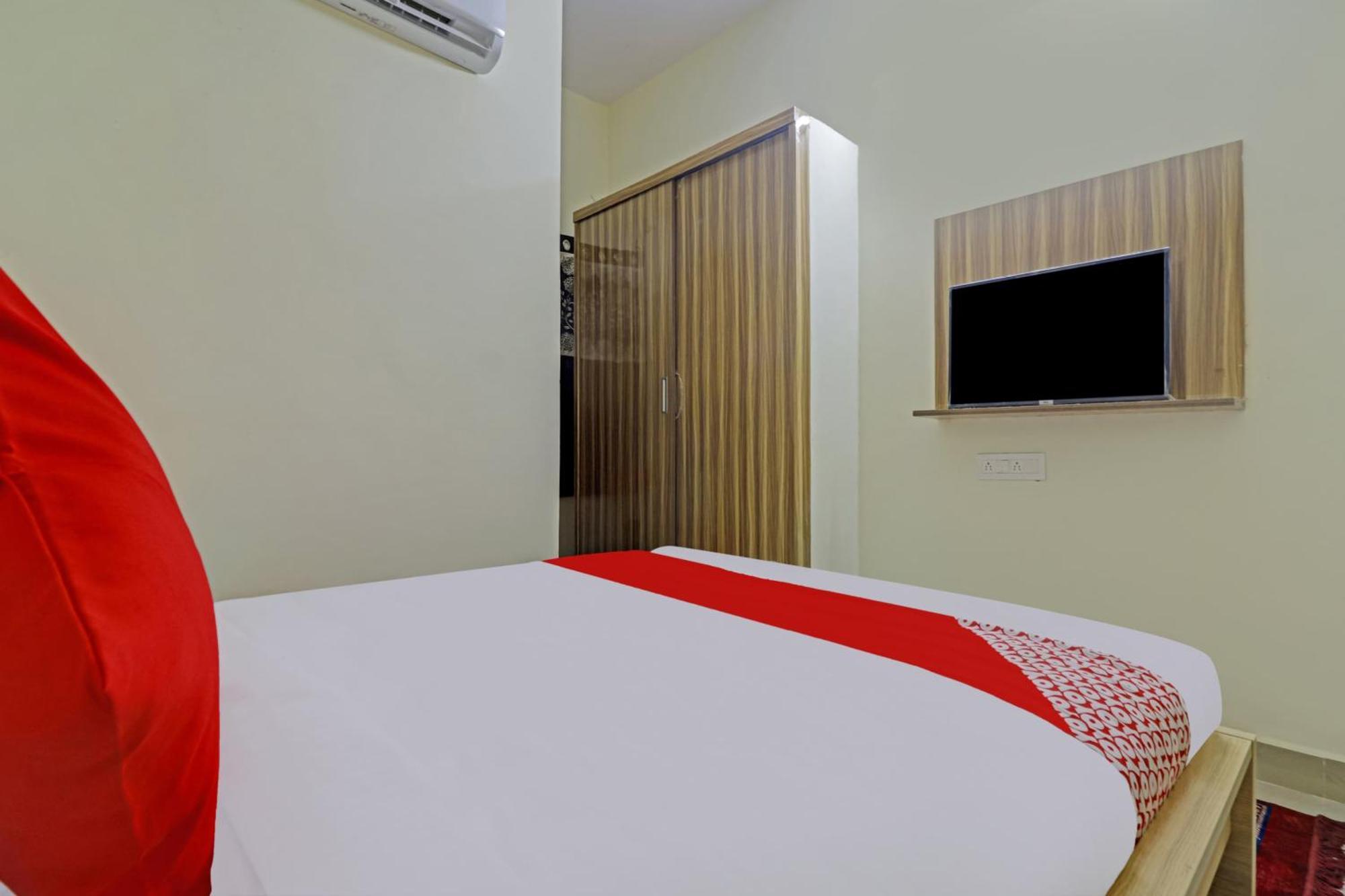 Super Hotel O Dsr Inn Near Nexus Hyderabad Eksteriør billede