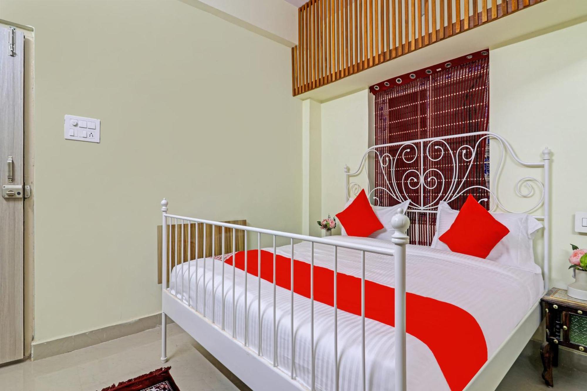 Super Hotel O Dsr Inn Near Nexus Hyderabad Eksteriør billede